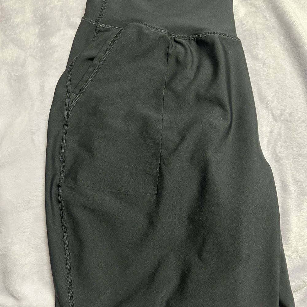 Old Navy Black jogger pants